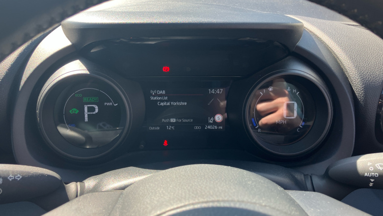 Toyota Yaris 1.5 Hybrid Design 5dr CVT Hybrid Hatchback